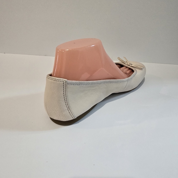 Born Cream Ballet Flats Shoes 9.5 - Picture 5 of 13